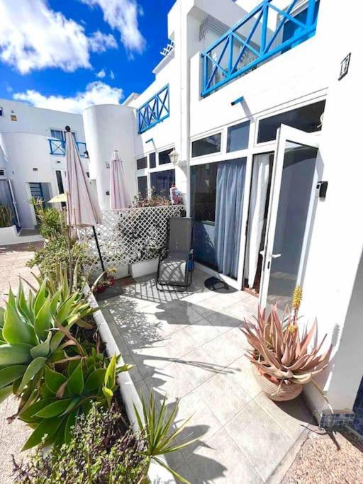 17 Puerto Del Carmen Blueshark Puerto del Carmen (Lanzarote) Exterior foto